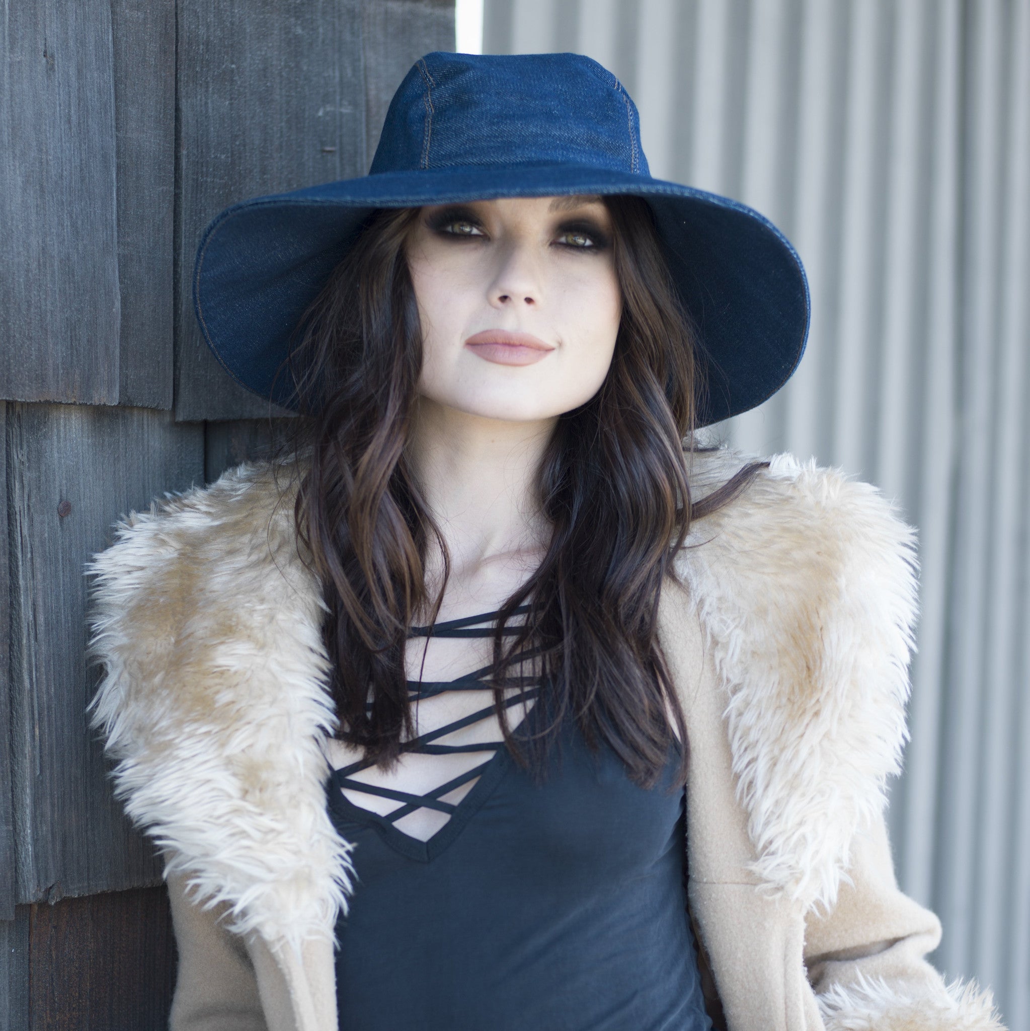 Wide Brim Denim Hat with Flexible Wide Brim